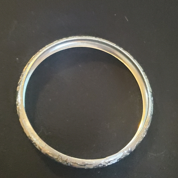 Engraved Silver Bangle Bracelet - Picture 3 of 3